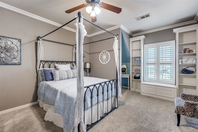 6428 Lavendale Avenue, Dallas, TX 75230