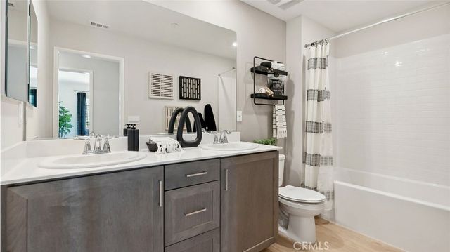 26218 Gentry Avenue, Corona, CA 92883