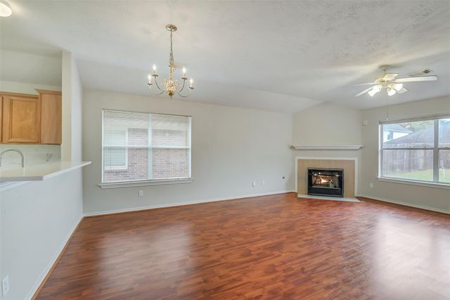 12115 Lucky Meadow Drive, Tomball, TX 77375