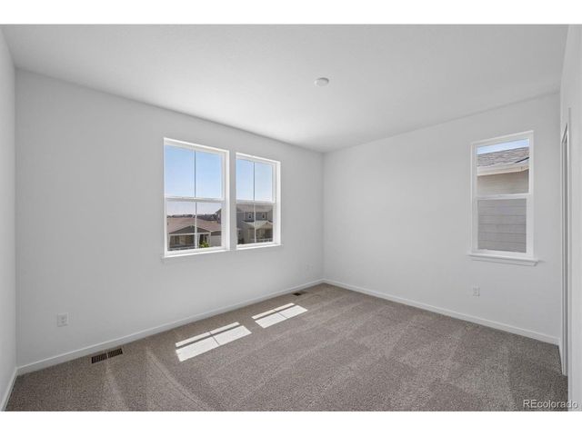 5479 Green Thumb Ave, Firestone, CO 80504