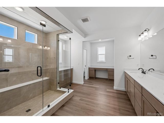 5479 Green Thumb Ave, Firestone, CO 80504