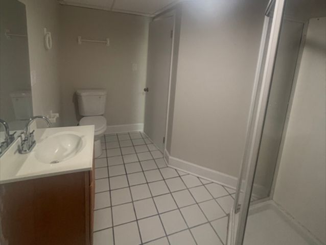 2084 Kentland Drive, Romeoville, IL 60446