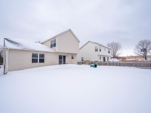 2084 Kentland Drive, Romeoville, IL 60446