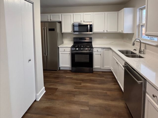 2084 Kentland Drive, Romeoville, IL 60446