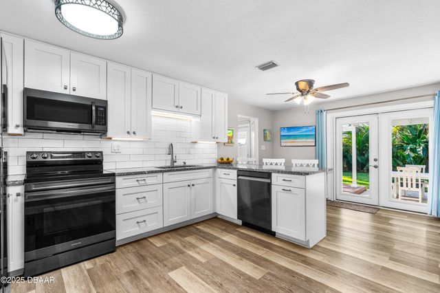 1 Raymonde Circle, Ormond Beach, FL 32176