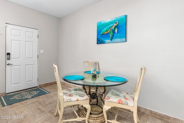 1 Raymonde Circle, Ormond Beach, FL 32176