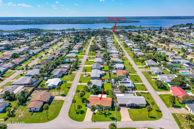 1 Raymonde Circle, Ormond Beach, FL 32176