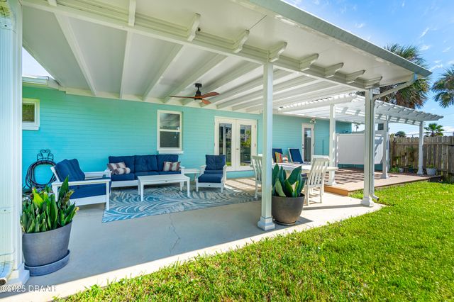 1 Raymonde Circle, Ormond Beach, FL 32176