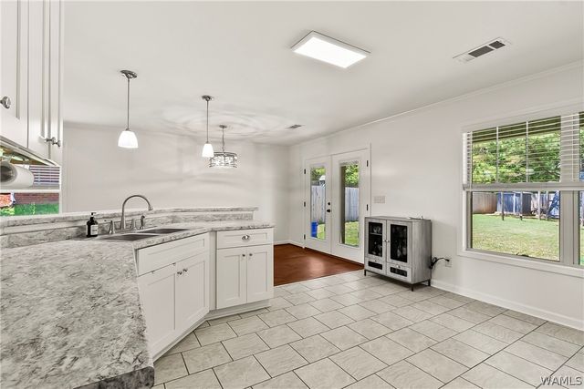 4920 Crosshill, Northport, AL 35473