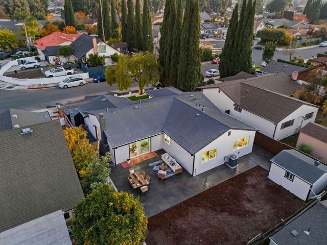 1485 Meadow Glen Way, San Jose, CA 95121