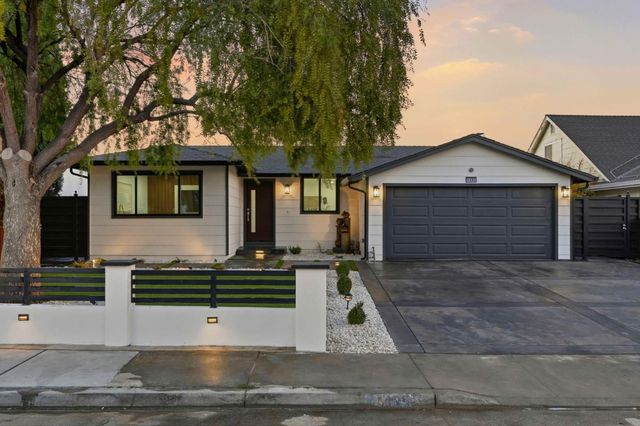 1485 Meadow Glen Way, San Jose, CA 95121