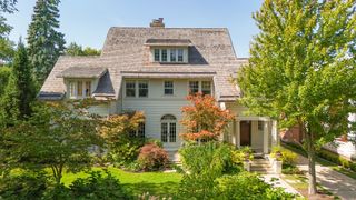 1030 Sheridan Road, Evanston, IL 60202