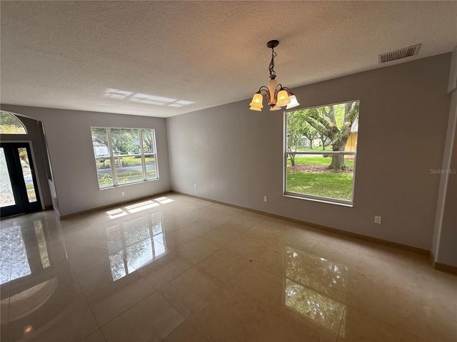 10427 LUCAYA DRIVE, Tampa, FL 33647