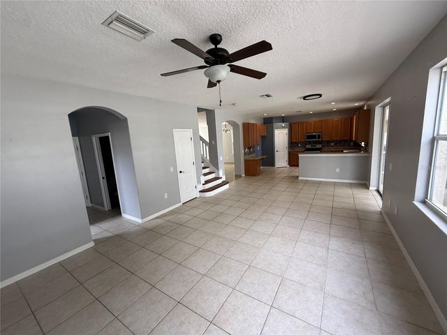 10427 LUCAYA DRIVE, Tampa, FL 33647