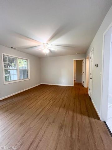 253 Rockaway Drive B, Randleman, NC 27317
