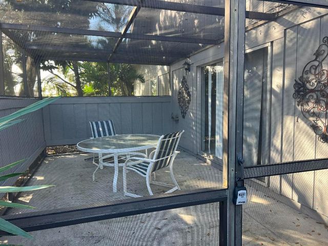 3904 NW Cinnamon Tree Circle, Jensen Beach, FL 34957