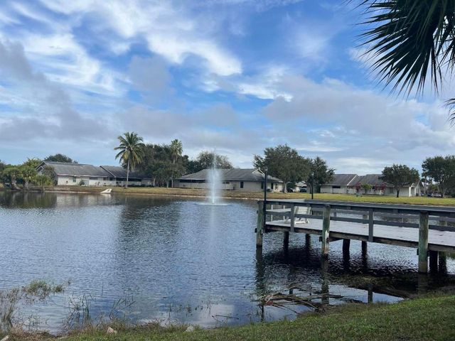 3904 NW Cinnamon Tree Circle, Jensen Beach, FL 34957