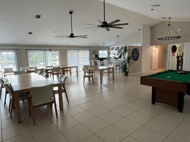 3904 NW Cinnamon Tree Circle, Jensen Beach, FL 34957