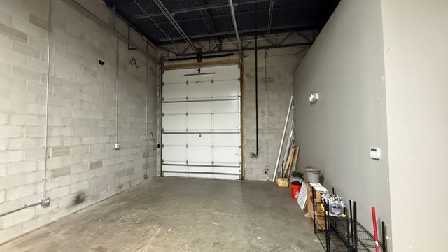 831 Oakton Street 831-837, Elk Grove Village, IL 60007