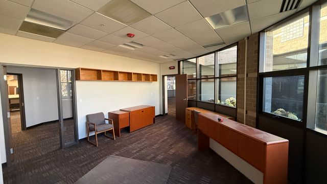 831 Oakton Street 831-837, Elk Grove Village, IL 60007