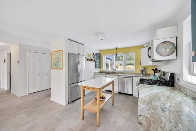 11 Santuit Pond Road, Mashpee, MA 02649