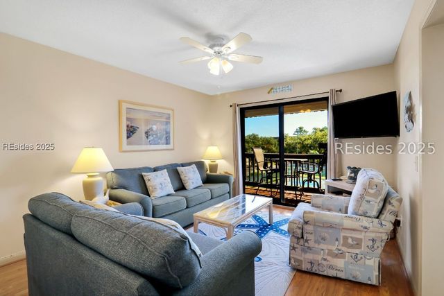 40 Folly Field Rd Apt E18, Hilton Head Island, SC 29928