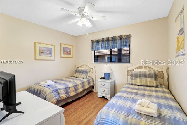 40 Folly Field Rd Apt E18, Hilton Head Island, SC 29928