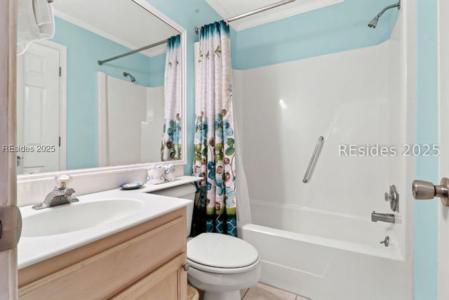 40 Folly Field Rd Apt E18, Hilton Head Island, SC 29928