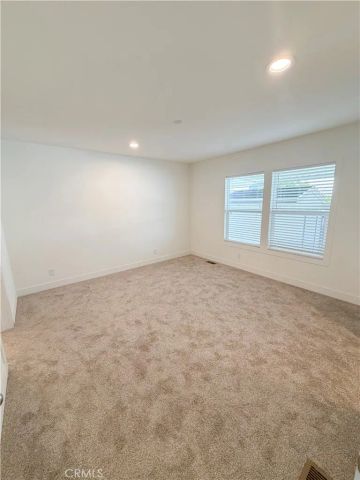 16860 Slover 67, Fontana, CA 92337