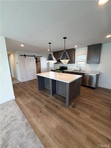 16860 Slover 67, Fontana, CA 92337