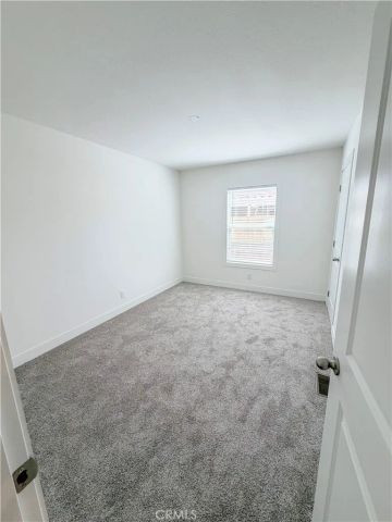 16860 Slover 67, Fontana, CA 92337