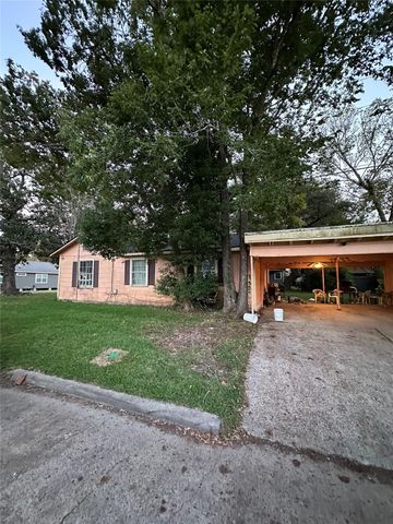 419 Maryland Street, Liberty, TX 77575