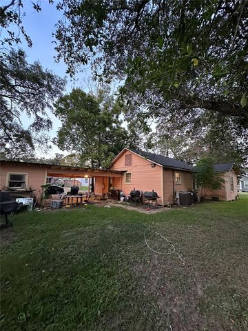 419 Maryland Street, Liberty, TX 77575