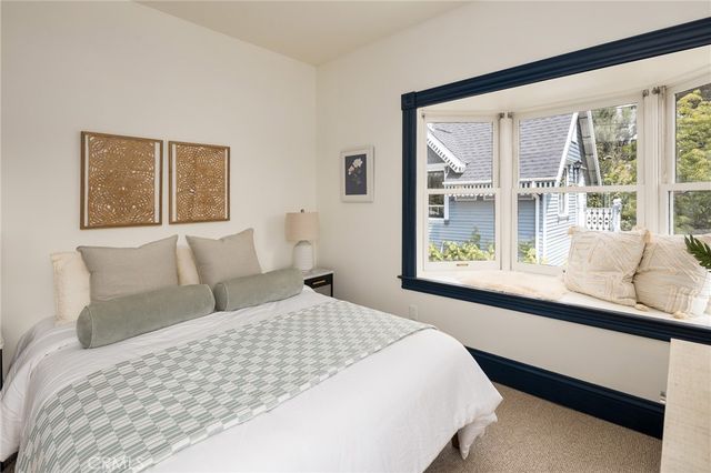 932 N Avenue 65, Los Angeles, CA 90042