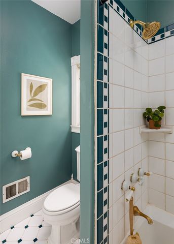 932 N Avenue 65, Los Angeles, CA 90042