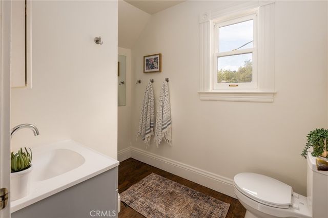 932 N Avenue 65, Los Angeles, CA 90042