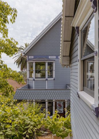 932 N Avenue 65, Los Angeles, CA 90042