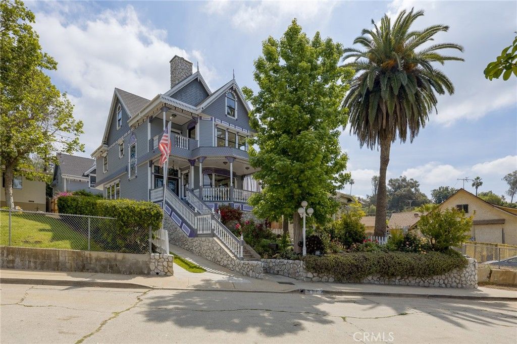 932 N Avenue 65, Los Angeles, CA 90042