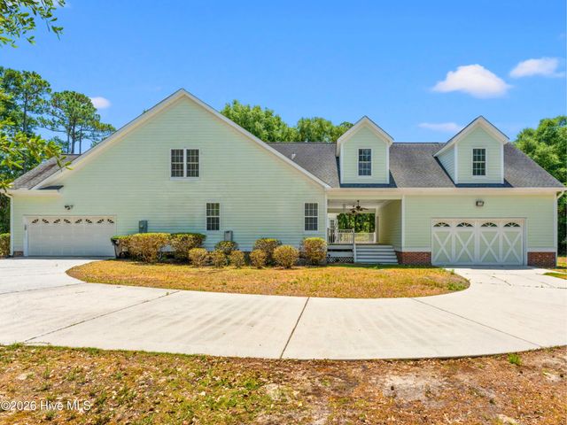 1871 Redfish Run SW, Supply, NC 28462