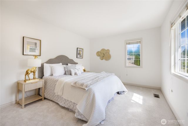 1421 225th Place SE, Sammamish, WA 98075