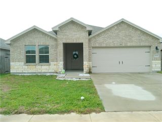 7901 Bullrider Dr, Corpus Christi, TX 78414