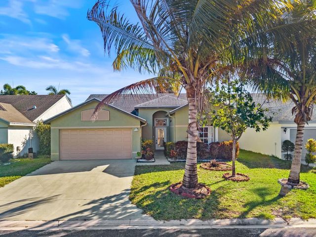 113 Cypress Lane, Royal Palm Beach, FL 33411