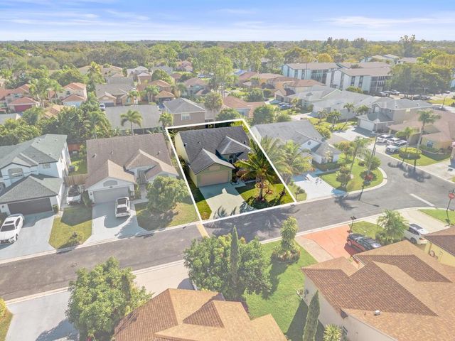 113 Cypress Lane, Royal Palm Beach, FL 33411