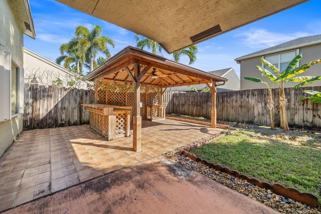 113 Cypress Lane, Royal Palm Beach, FL 33411