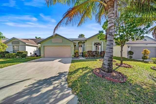 113 Cypress Lane, Royal Palm Beach, FL 33411