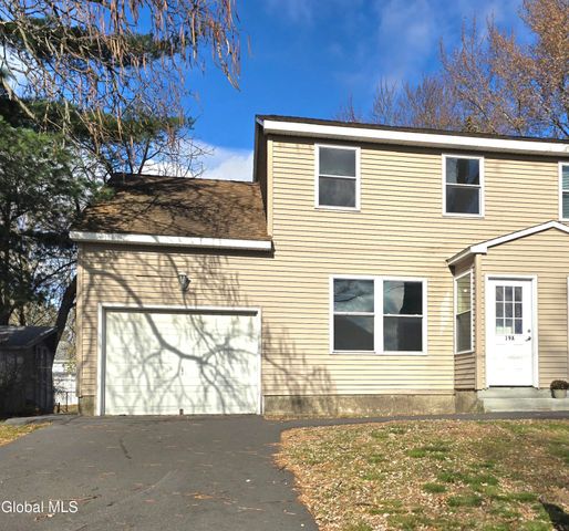 19 Commodore Street A, Colonie, NY 12205