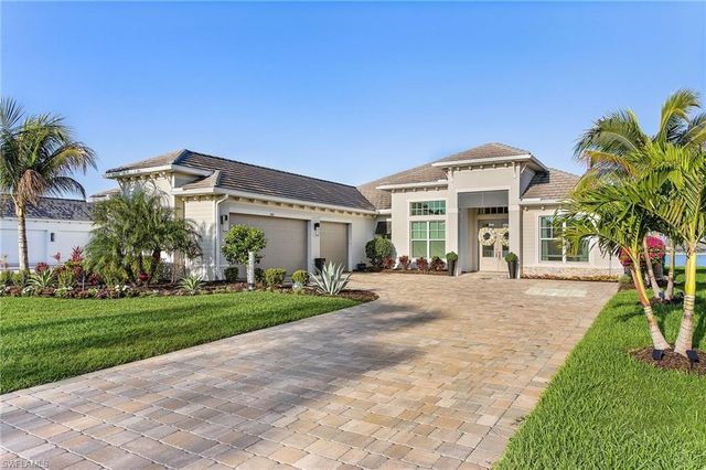 13832 Blue Bay CIR, Fort Myers, FL 33913