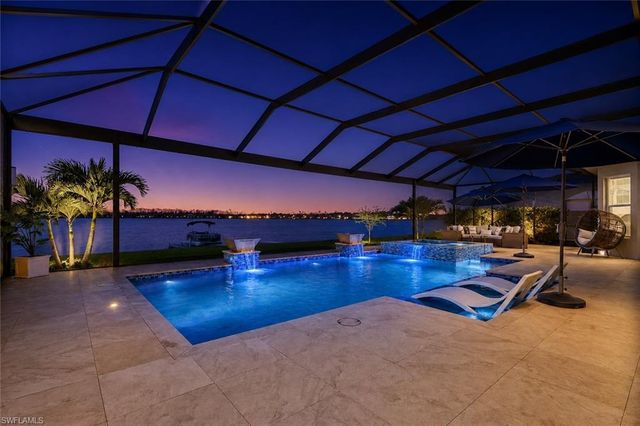 13832 Blue Bay CIR, Fort Myers, FL 33913