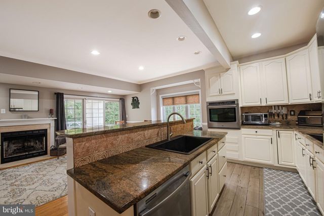 1054 BAYARD RD, Lothian, MD 20711