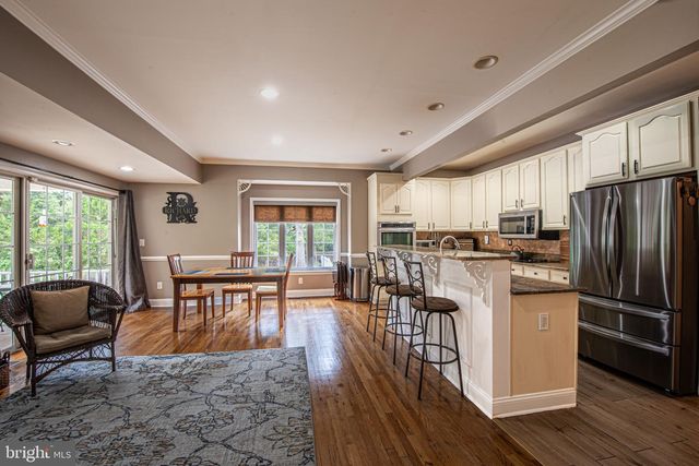 1054 BAYARD RD, Lothian, MD 20711